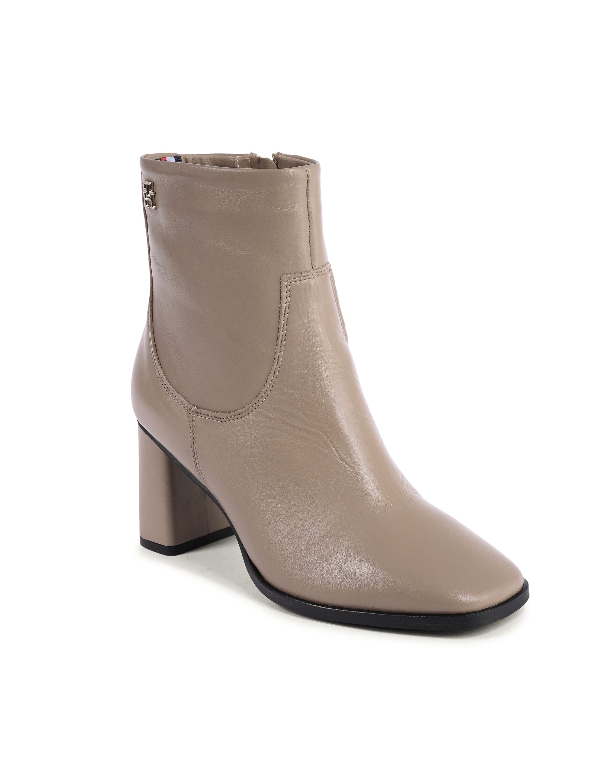FW0FW06838GUP